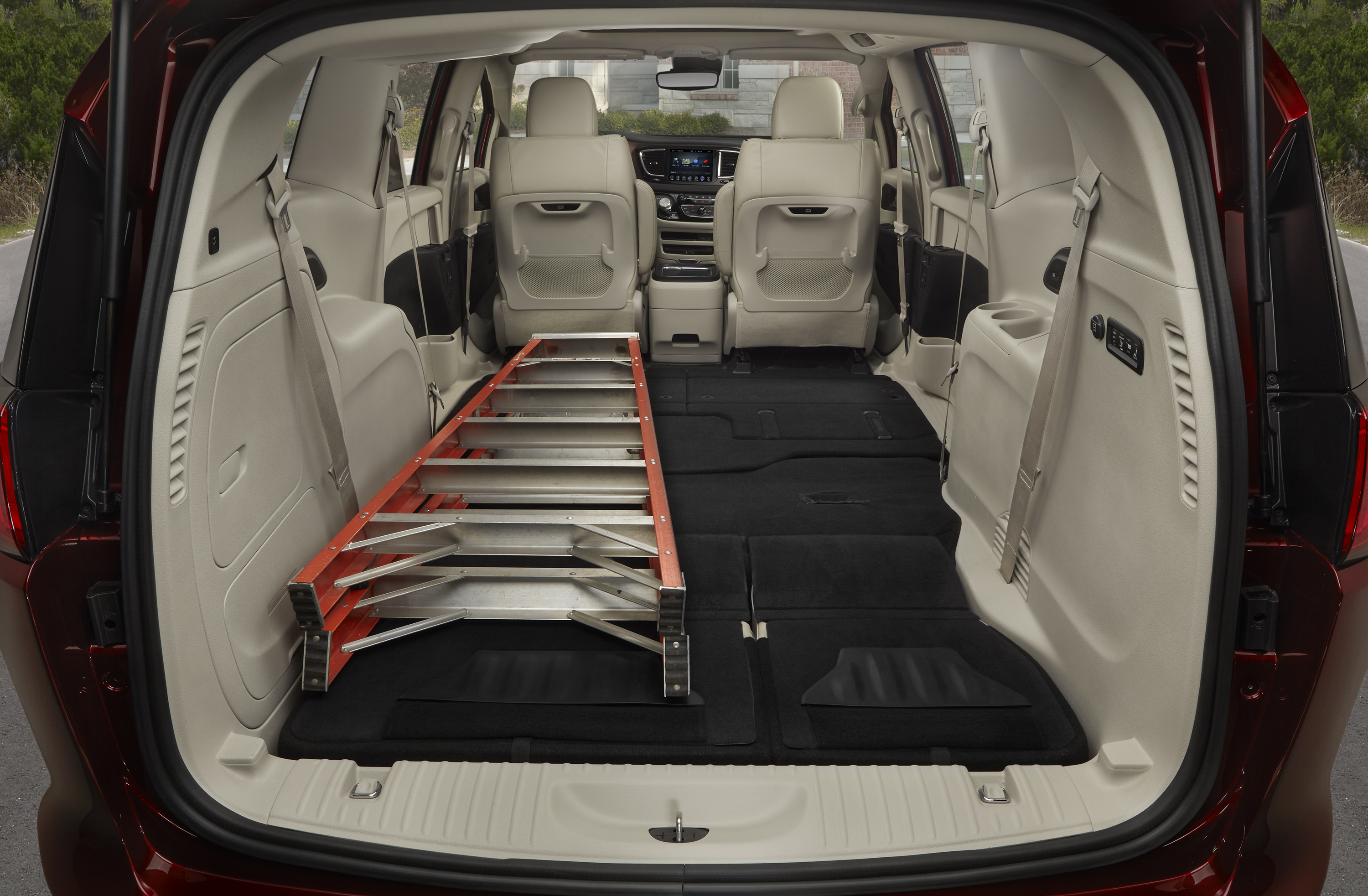 2017 Chrysler Pacifica Re Designed Lighter With The Improved Design And Aerodynamics Of All New Chrysler Pacifica Interior
